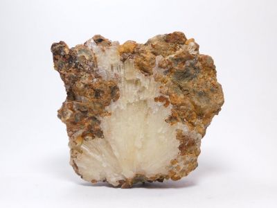 Aragonit - Hřídelec u Lázní Bohdaneč Aragonit - Hřídelec u Lázní Bohdaneč